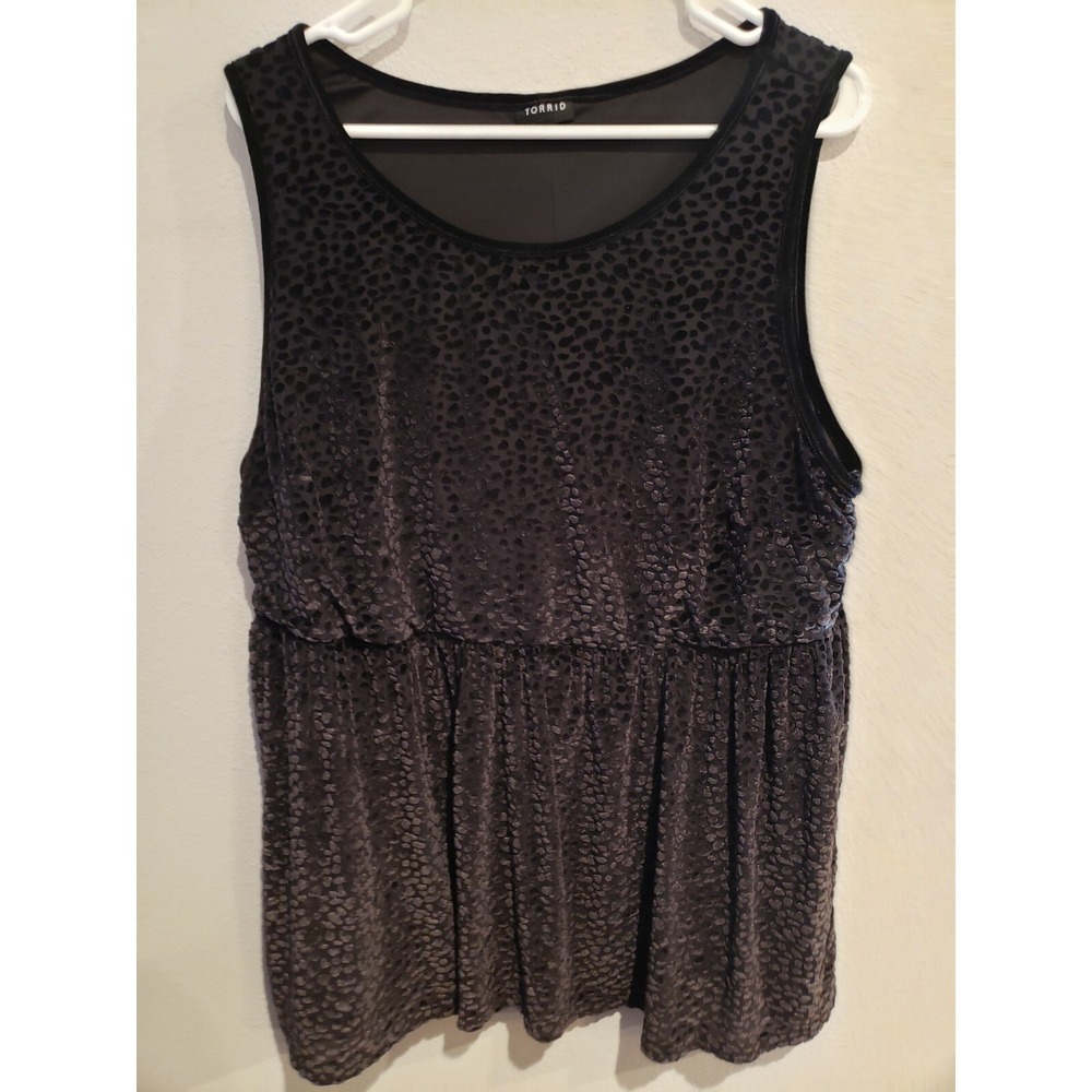 Torrid Women's plus 3 3X velvet leopard‎ print sleeveless stretch top, black